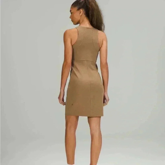 Lululemon Slim-Fit Above-Knee Dress in Tan/Artifact Size 4 - Picture 3 of 6